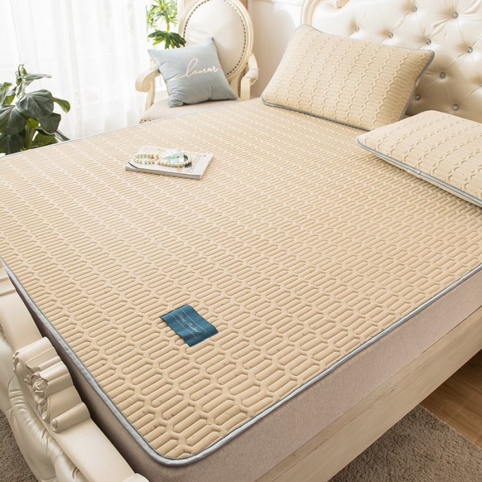 91家纺网 家纺一手货源 找家纺 威克凯丽 2021新款凉感丝纯色乳胶凉席 海纳米黄