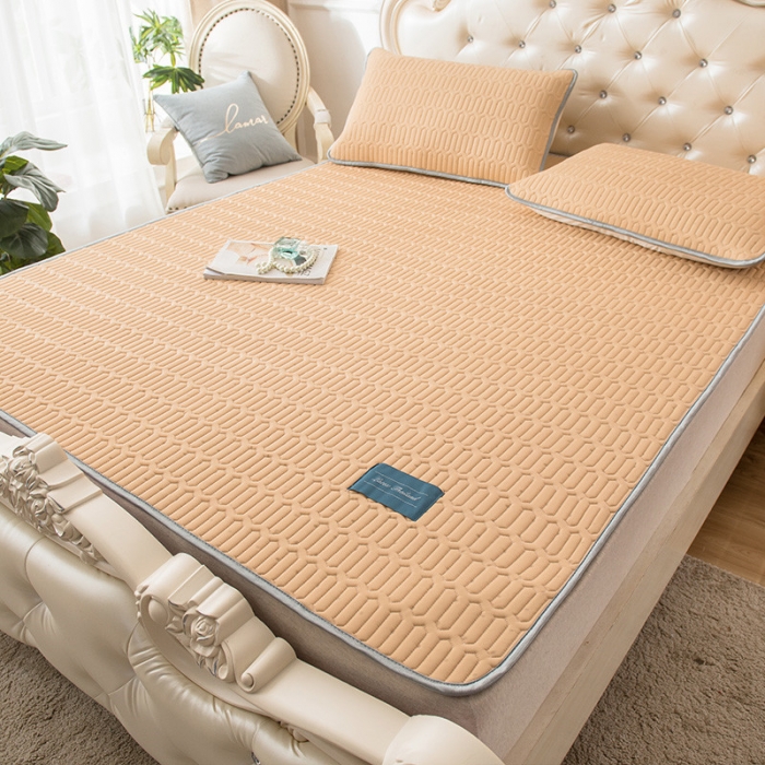 91家纺网 家纺一手货源 找家纺 威克凯丽 2021新款凉感丝纯色乳胶凉席 海纳浅黄