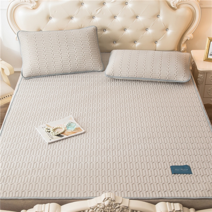 91家纺网 家纺一手货源 找家纺 威克凯丽 2021新款凉感丝纯色乳胶凉席 海纳浅灰