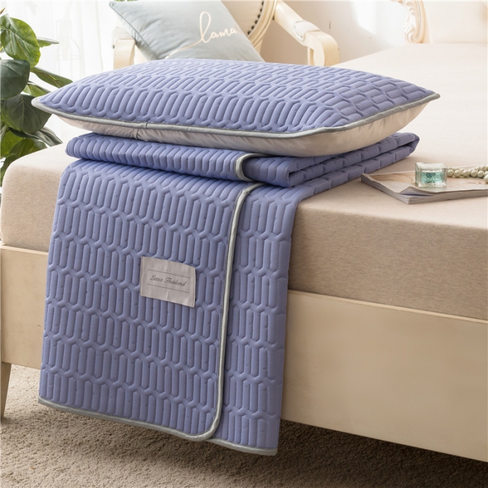 91家纺网 家纺一手货源 找家纺 威克凯丽 2021新款凉感丝纯色乳胶凉席 海纳藤紫