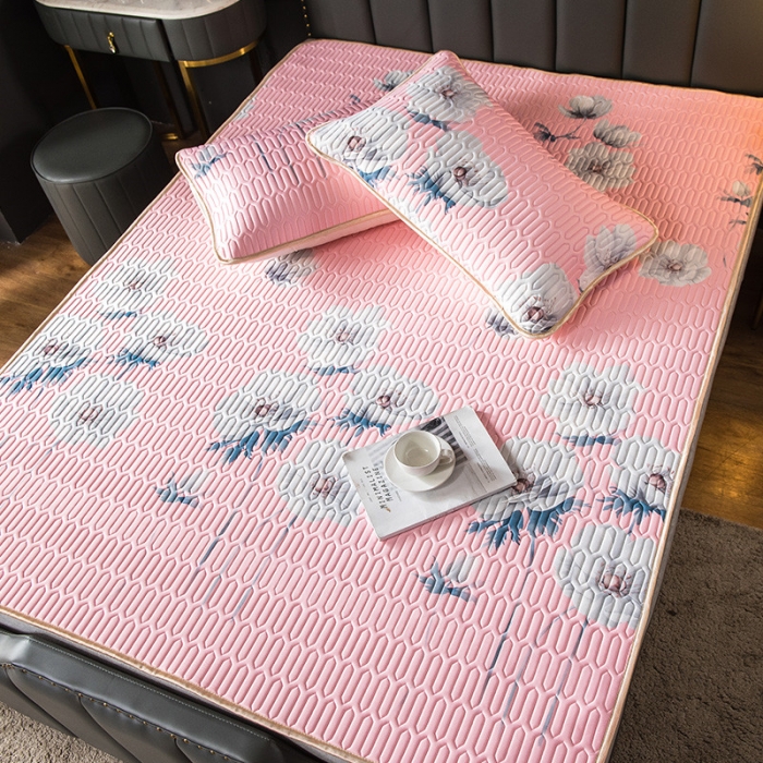 91家纺网 家纺一手货源 找家纺 威克凯丽 2021新款凉感丝印花乳胶凉席 白海棠-粉