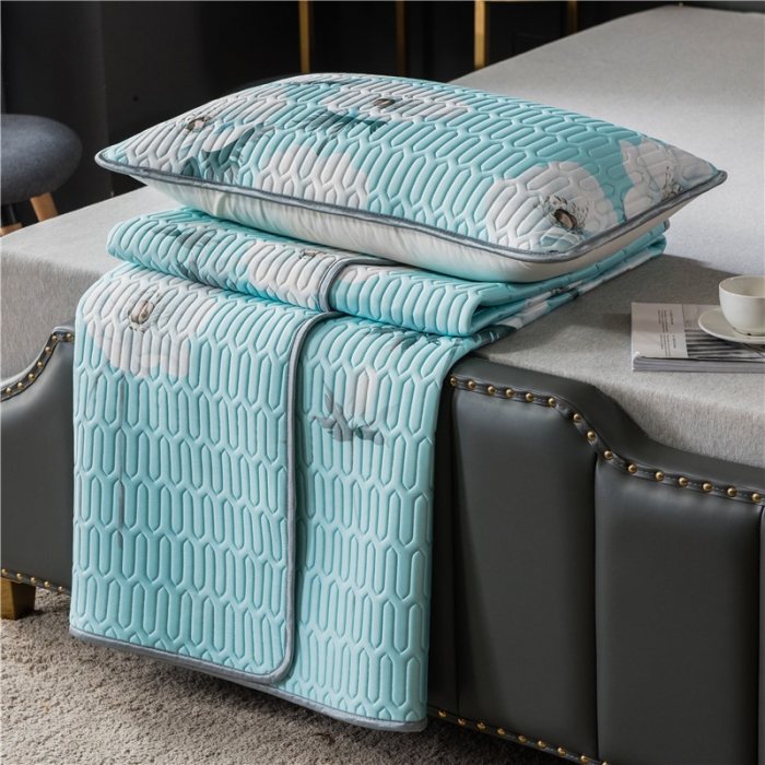 91家纺网 家纺一手货源 找家纺 威克凯丽 2021新款凉感丝印花乳胶凉席 白海棠-蓝