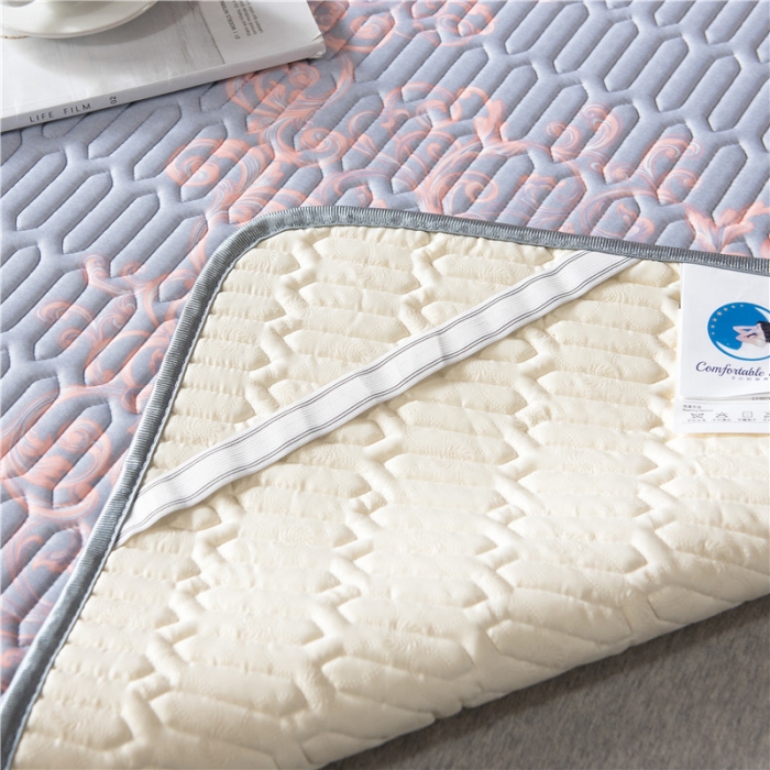 91家纺网 家纺一手货源 找家纺 威克凯丽 2021新款凉感丝印花乳胶凉席 典雅粉