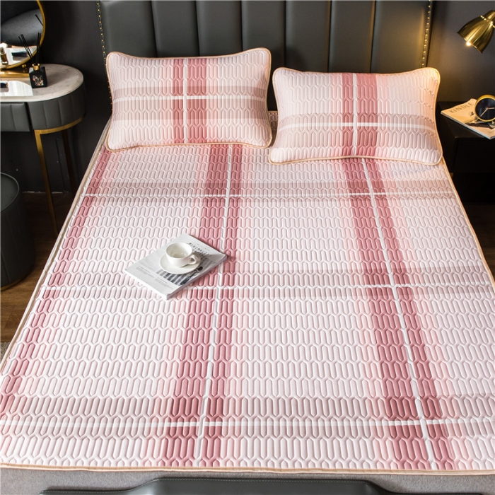 91家纺网 家纺一手货源 找家纺 威克凯丽 2021新款凉感丝印花乳胶凉席 粉大格