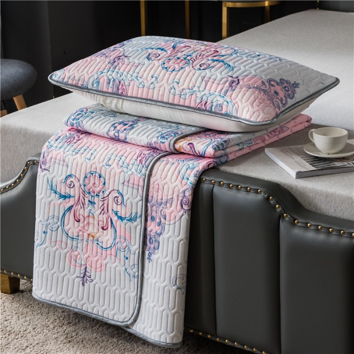 91家纺网 家纺一手货源 找家纺 威克凯丽 2021新款凉感丝印花乳胶凉席 花未眠