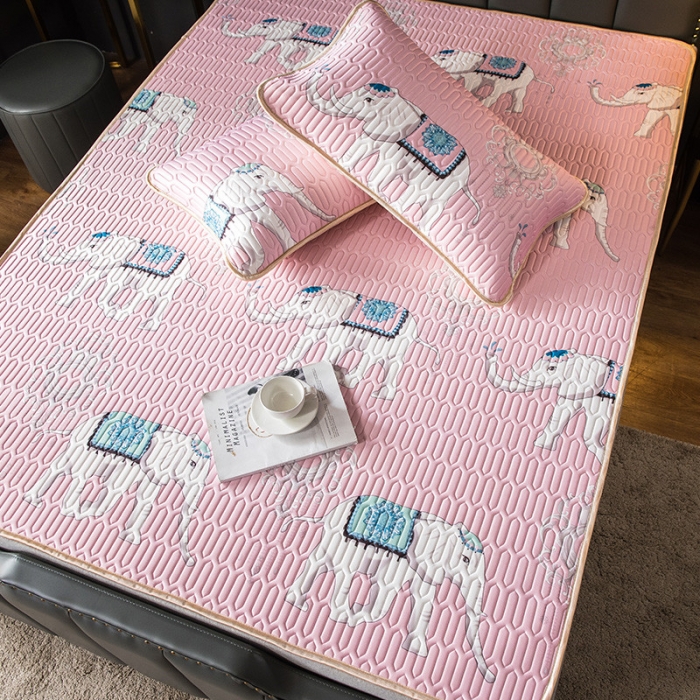 91家纺网 家纺一手货源 找家纺 威克凯丽 2021新款凉感丝印花乳胶凉席 吉象-粉