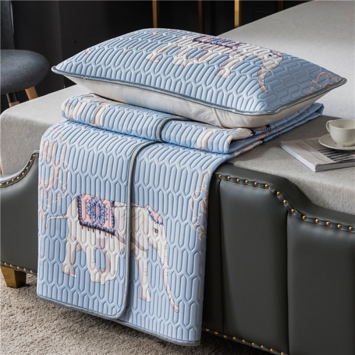 91家纺网 家纺一手货源 找家纺 威克凯丽 2021新款凉感丝印花乳胶凉席 吉象-紫