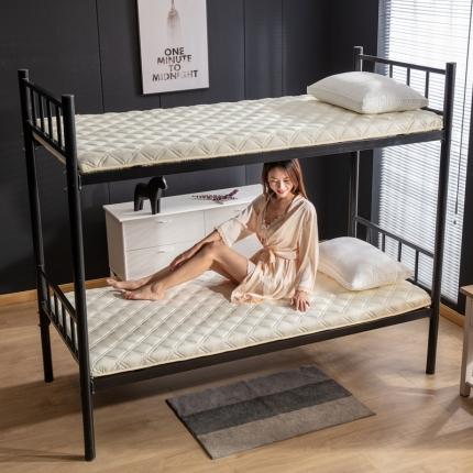 91家纺网 家纺一手货源 找家纺 美真 2020新款单人学生5厘米纯棉抗菌床垫 白色