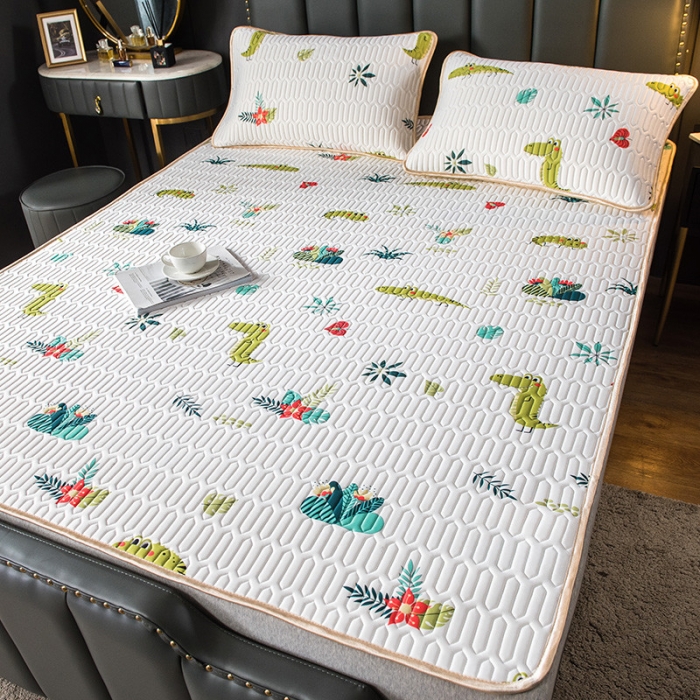 91家纺网 家纺一手货源 找家纺 威克凯丽 2021新款凉感丝印花乳胶凉席 绿恐龙