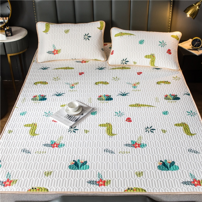 91家纺网 家纺一手货源 找家纺 威克凯丽 2021新款凉感丝印花乳胶凉席 绿恐龙