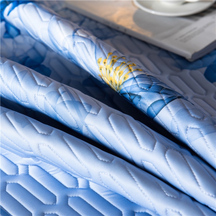 91家纺网 家纺一手货源 找家纺 威克凯丽 2021新款凉感丝印花乳胶凉席 千瓣莲-紫