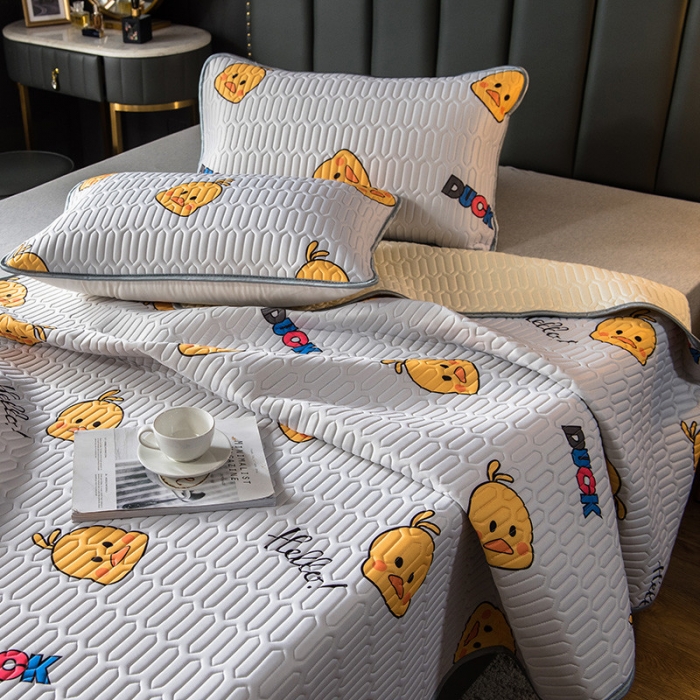 91家纺网 家纺一手货源 找家纺 威克凯丽 2021新款凉感丝印花乳胶凉席 小黄鸭-白