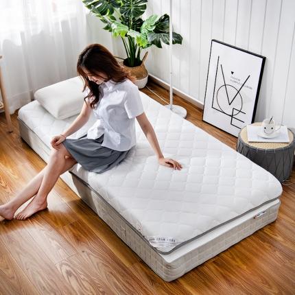 91家纺网 家纺一手货源 找家纺 美真 2020新款针织透气双面抗菌床垫 灰色