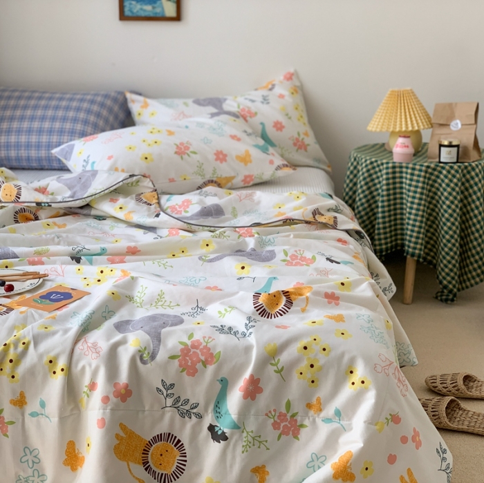 91家纺网 家纺一手货源 找家纺 时年家纺 2020新款40支全棉13372喷气羽丝夏被 丛林（白）