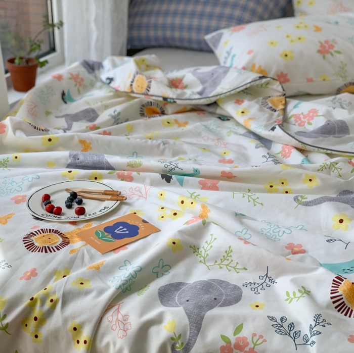 91家纺网 家纺一手货源 找家纺 时年家纺 2020新款40支全棉13372喷气羽丝夏被 丛林（白）