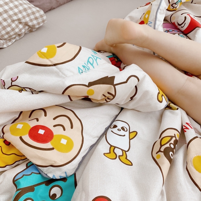 91家纺网 家纺一手货源 找家纺 时年家纺2020新款40支全棉13372喷气羽丝夏被面包超人