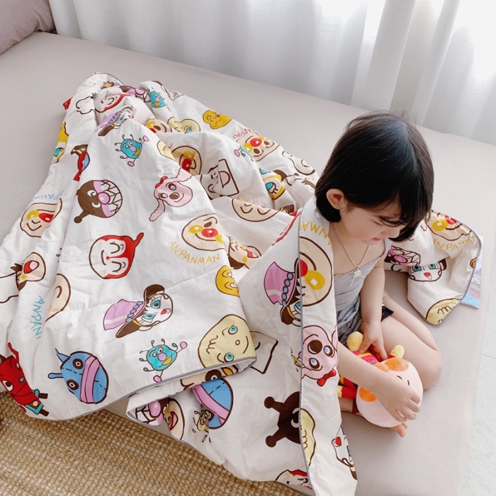 91家纺网 家纺一手货源 找家纺 时年家纺2020新款40支全棉13372喷气羽丝夏被面包超人