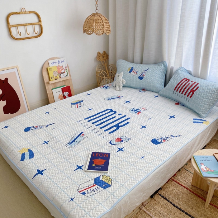 91家纺网 家纺一手货源 找家纺 萝莉家纺 数码印花水洗空调软席三件套（milk牛奶 ）