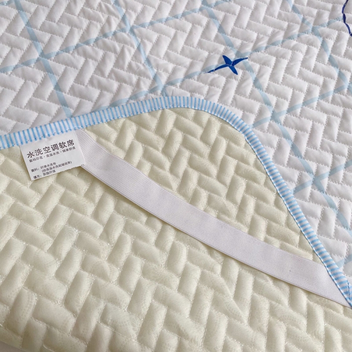 91家纺网 家纺一手货源 找家纺 萝莉家纺 数码印花水洗空调软席三件套（milk牛奶 ）