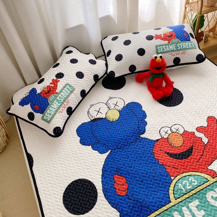 91家纺网 家纺一手货源 找家纺 萝莉家纺 数码印花水洗空调软席三件套（波点芝麻街 ）