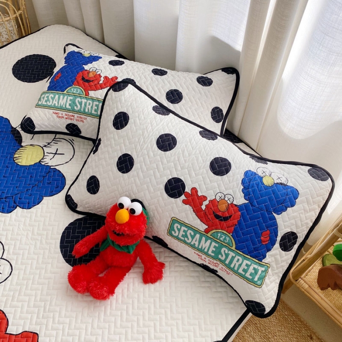 91家纺网 家纺一手货源 找家纺 萝莉家纺 数码印花水洗空调软席三件套（波点芝麻街 ）