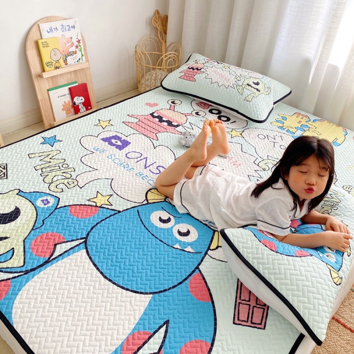 91家纺网 家纺一手货源 找家纺 萝莉家纺 数码印花水洗空调软席三件套（怪物世界）