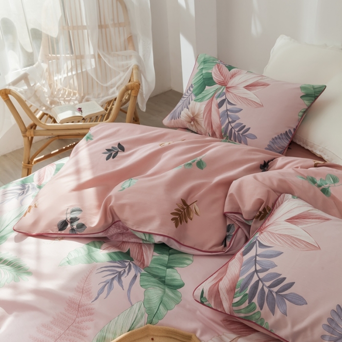 91家纺网 家纺一手货源 找家纺 （总）星期八 2020新款全棉13372浪漫嵌条四件套系列