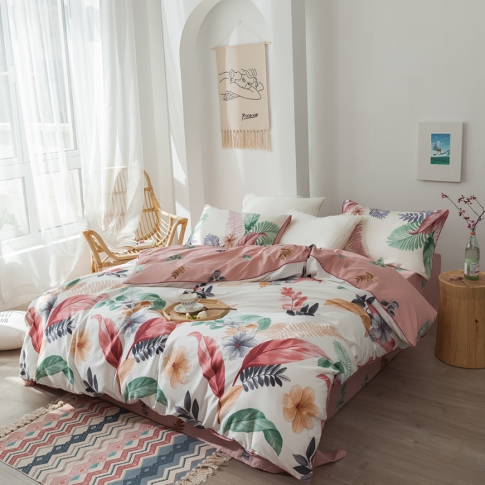 91家纺网 家纺一手货源 找家纺 星期八 2020新款全棉13372浪漫嵌条四件套系列 谜遇