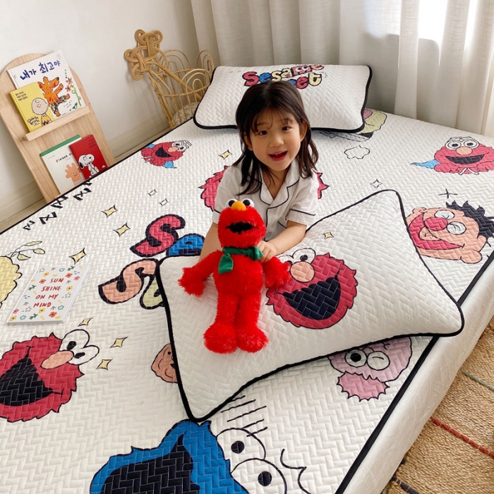 91家纺网 家纺一手货源 找家纺 萝莉家纺 数码印花水洗空调软席三件套天丝软席（欢乐芝麻街）