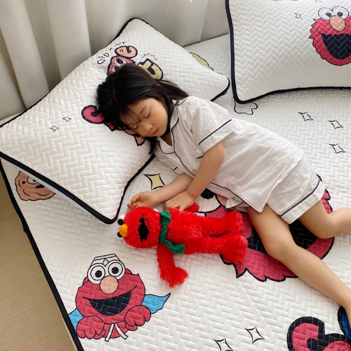 91家纺网 家纺一手货源 找家纺 萝莉家纺 数码印花水洗空调软席三件套天丝软席（欢乐芝麻街）