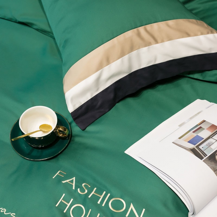 91家纺网 家纺一手货源 找家纺 爱缦 2020新款双面60S长绒棉绣花拼接款四件套  墨绿