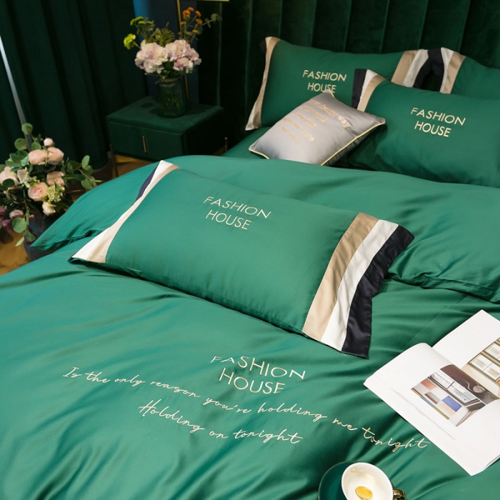 91家纺网 家纺一手货源 找家纺 爱缦 2020新款双面60S长绒棉绣花拼接款四件套  墨绿