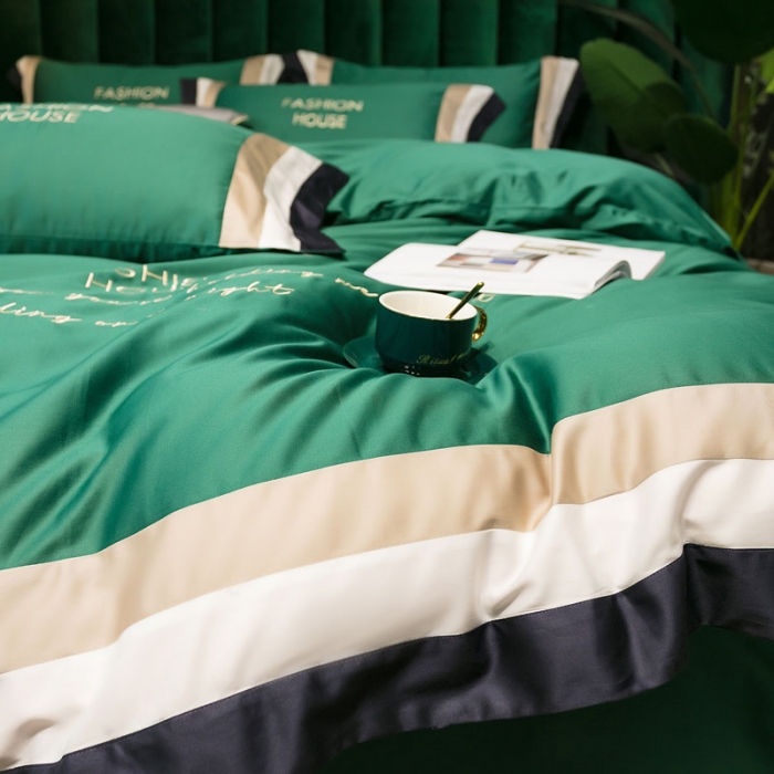 91家纺网 家纺一手货源 找家纺 爱缦 2020新款双面60S长绒棉绣花拼接款四件套  墨绿