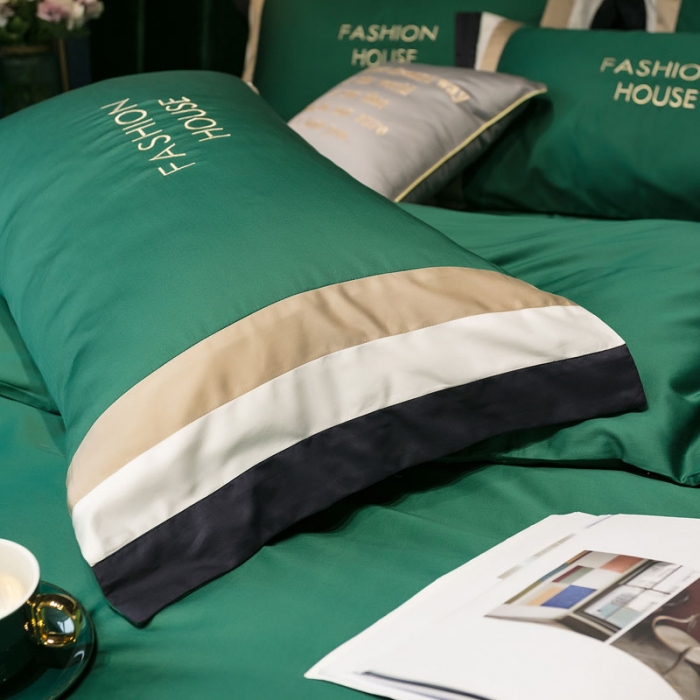 91家纺网 家纺一手货源 找家纺 爱缦 2020新款双面60S长绒棉绣花拼接款四件套  墨绿