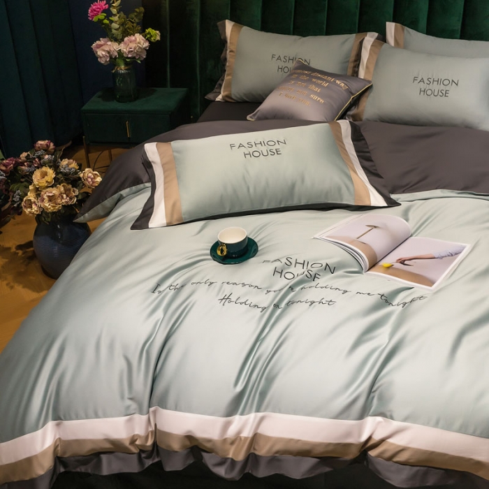 91家纺网 家纺一手货源 找家纺 爱缦 2020新款双面60S长绒棉绣花拼接款四件套 繁星蓝