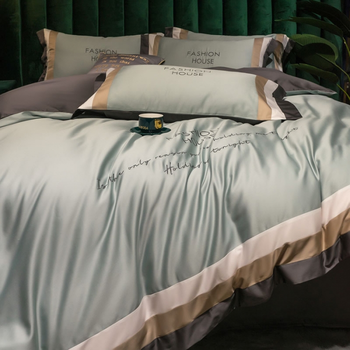 91家纺网 家纺一手货源 找家纺 爱缦 2020新款双面60S长绒棉绣花拼接款四件套 繁星蓝