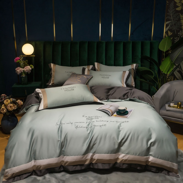 91家纺网 家纺一手货源 找家纺 爱缦 2020新款双面60S长绒棉绣花拼接款四件套 繁星蓝