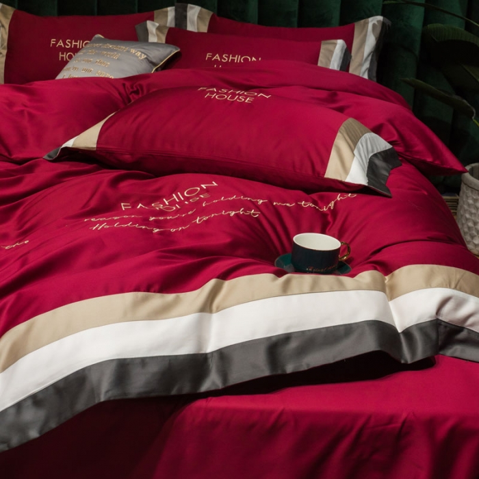 91家纺网 家纺一手货源 找家纺 爱缦 2020新款双面60S长绒棉绣花拼接款四件套 酒红