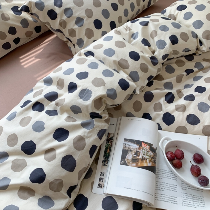 91家纺网 家纺一手货源 找家纺 时年 2020新款40s全棉小可爱系列四件套 波点