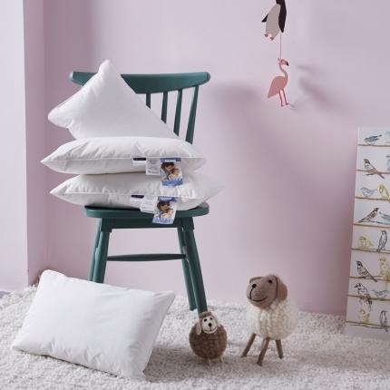 91家纺网 家纺一手货源 找家纺 境月枕芯  2020新款依沃珑防螨单边儿童枕