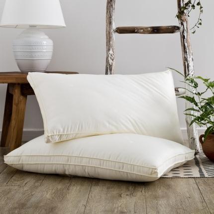 91家纺网 家纺一手货源 找家纺 境月枕芯  2020新款亲肤系列枕   黄