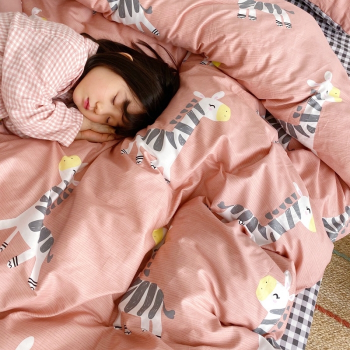 91家纺网 家纺一手货源 找家纺 顾里 2020新款ins网红全棉四件套 梦幻小马红