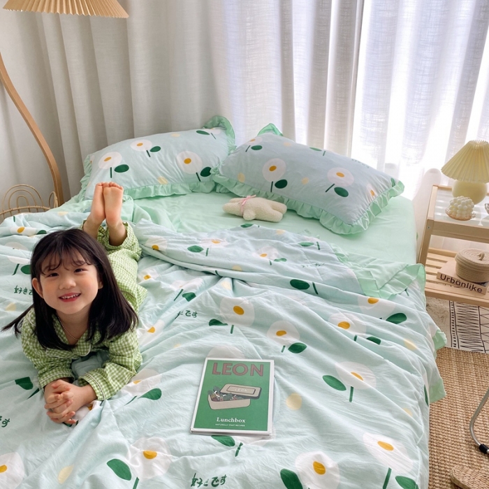 91家纺网 家纺一手货源 找家纺 顾里 2020新款ins治愈小清新水洗棉夏被四件套 日式小花