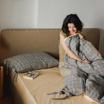 91家纺网 家纺一手货源 找家纺 顾里 2020新款全棉系带复古格纹四件套 复古咖