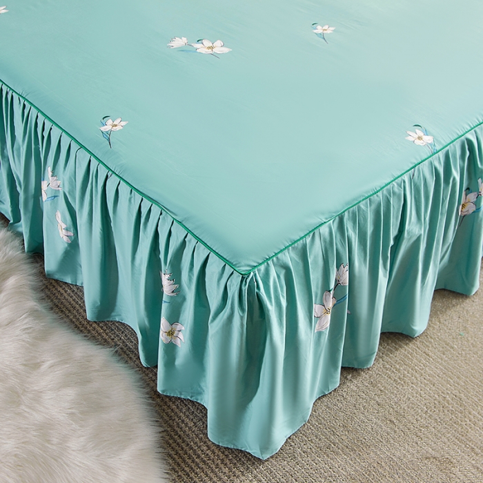 91家纺网 家纺一手货源 找家纺 菊上 2020新款全棉13372印花床裙三件套 爱丽丝