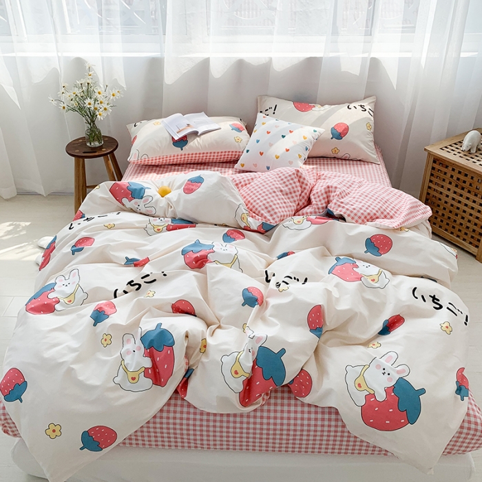 91家纺网 家纺一手货源 找家纺 狠狠爱 2020新款印花四件套 小草莓