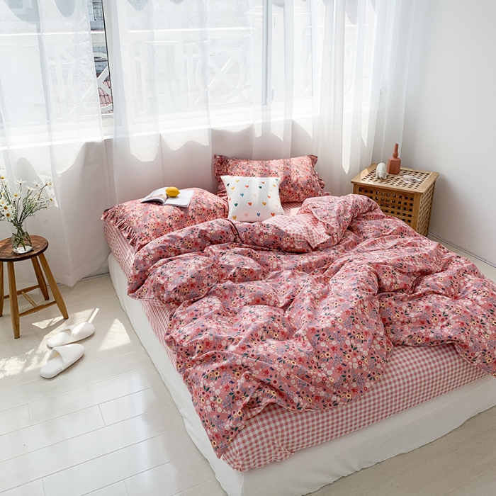 91家纺网 家纺一手货源 找家纺 狠狠爱 2020新款印花四件套 樱花情书