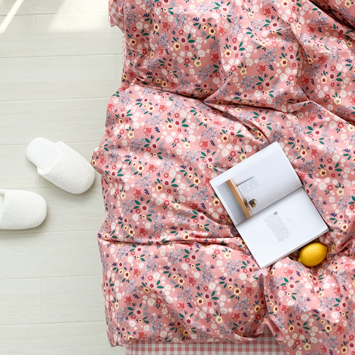 91家纺网 家纺一手货源 找家纺 狠狠爱 2020新款印花四件套 樱花情书