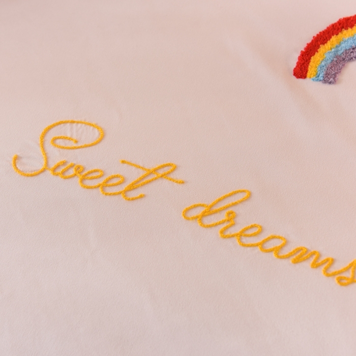 91家纺网 家纺一手货源 找家纺 欧冠家纺 2020新款毛巾绣色织四件套 彩虹-富贵红