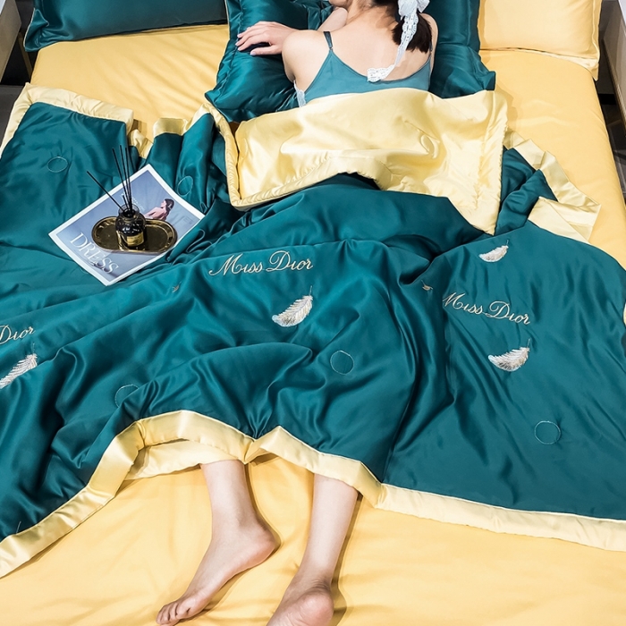 91家纺网 家纺一手货源 找家纺 澳梵 2022新款莫代尔绣花夏被四件套 羽毛-绿